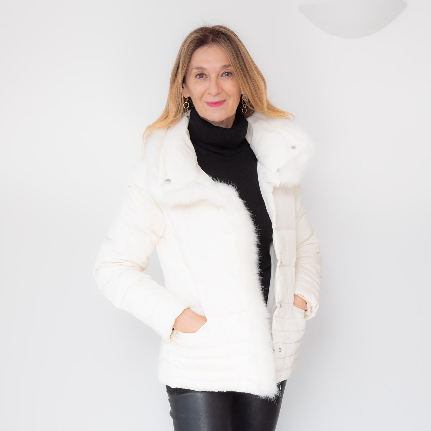 Armani Jeans Cream Padded Jacket Faux Fur Collar Size 14