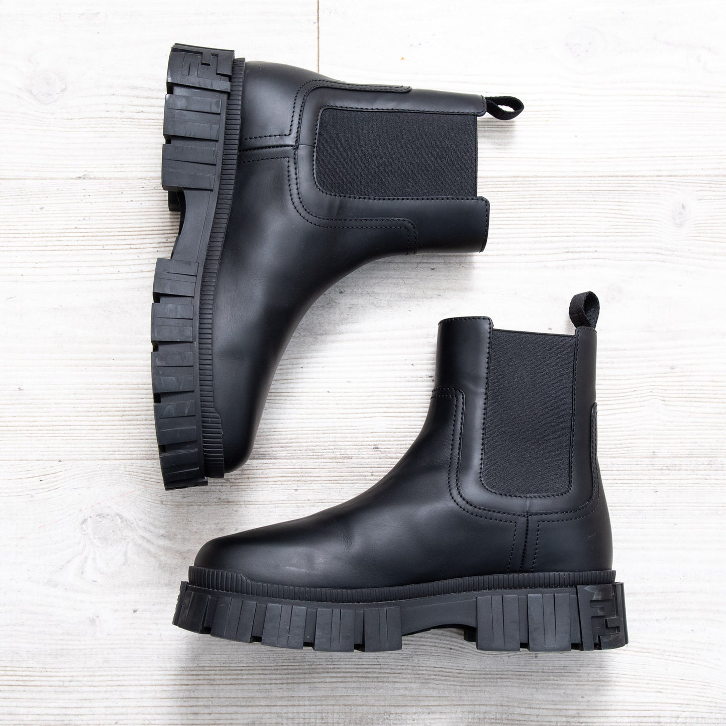 Fendi Black Leather Boots Size 39
