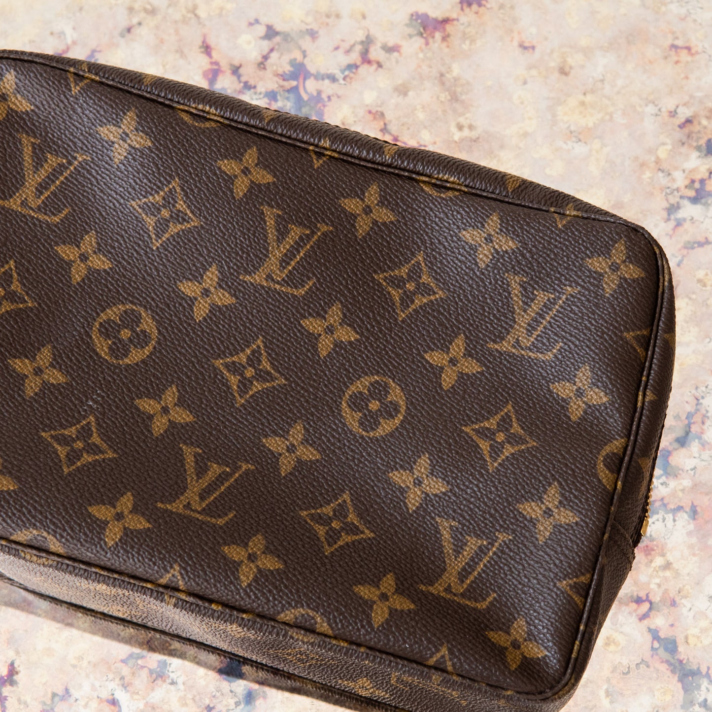 Louis Vuitton Vintage Monogram Trousse 23