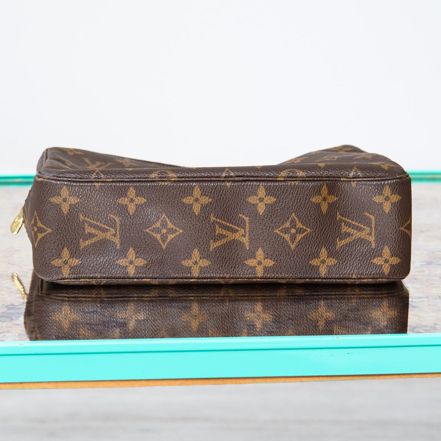 Louis Vuitton Vintage Monogram Trousse 23