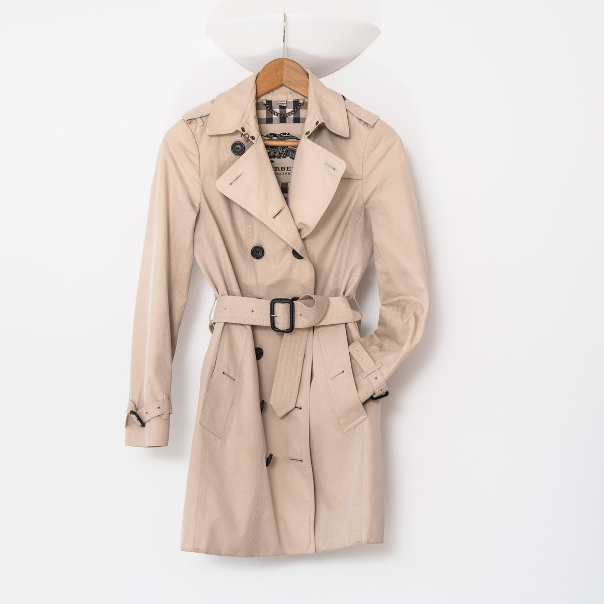 Burberry Sandringham Trench Coat EVEYSPRELOVED