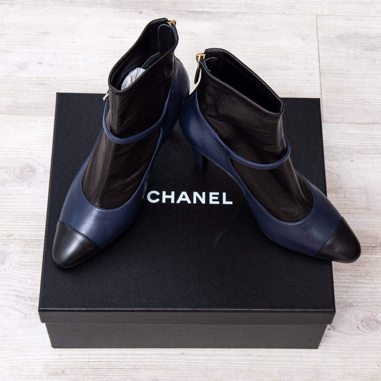 Chanel Black And Blue Leather Ankle Boots Size 40