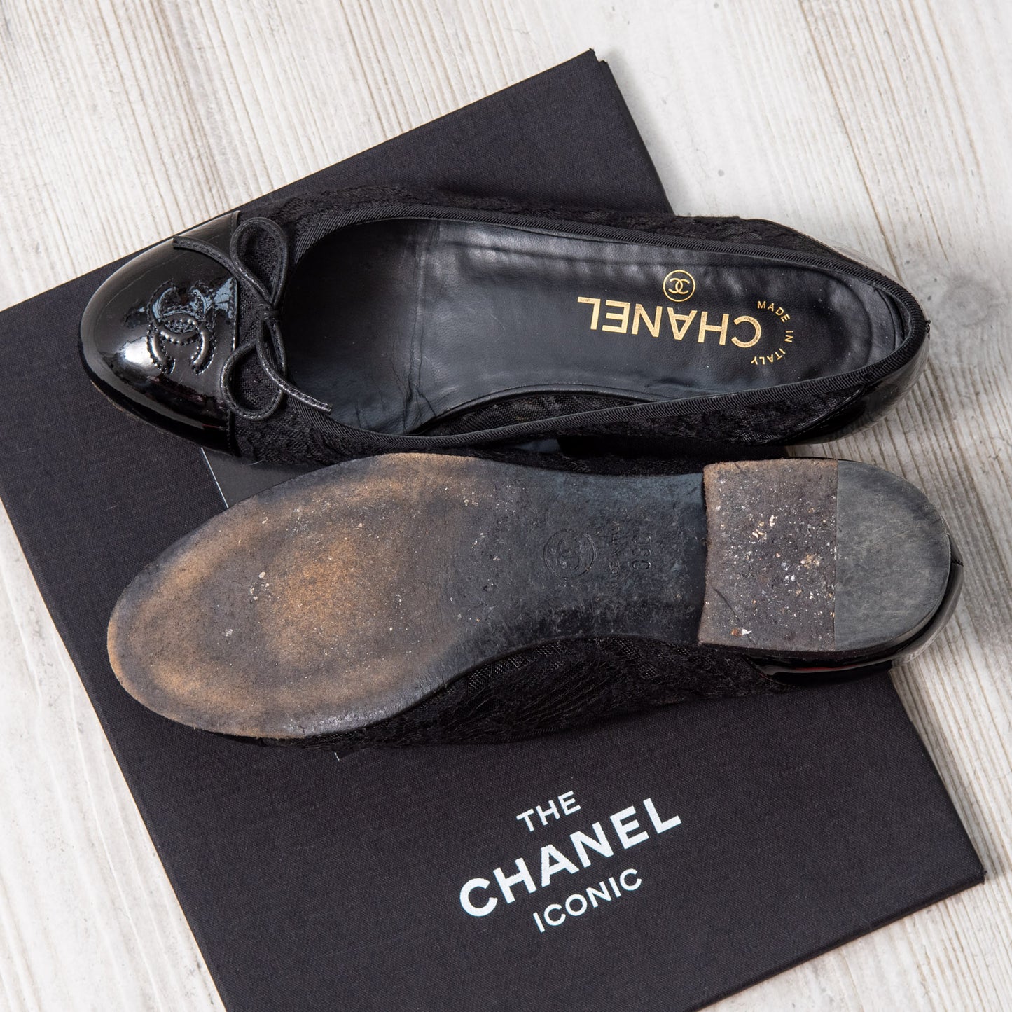 Chanel Black Ballerina Patent Leather And Lace Pumps Size 38