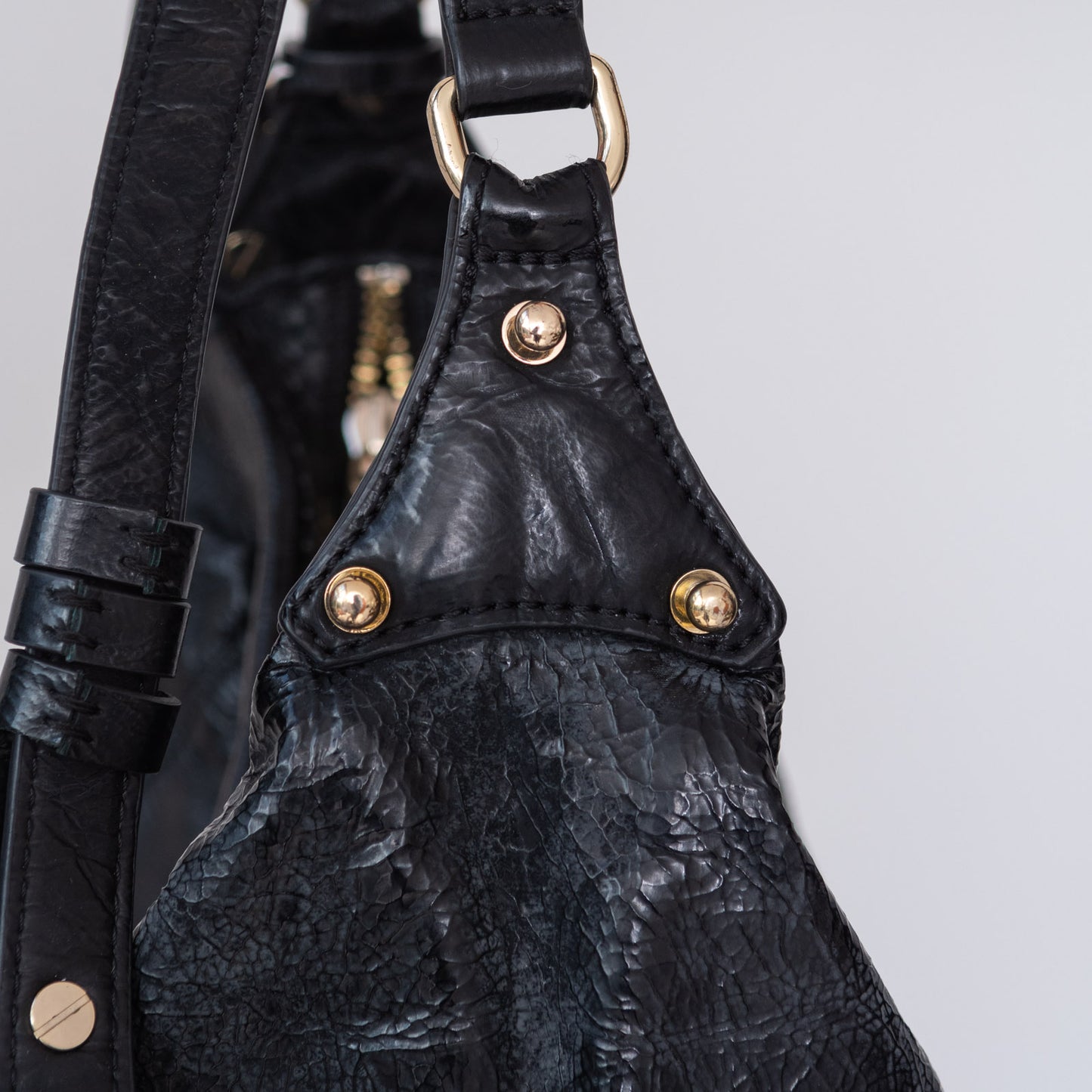 Alexander McQueen Black Leather Shoulder Bag With Gold Tone Hardware