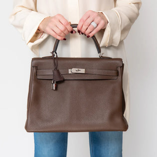  Preloved Designer Handbag Trend Report: Autumn 2024