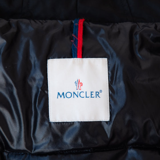 Moncler Black Cropped Jacket Fur Trim Hood Size 4 - EVEYSPRELOVED