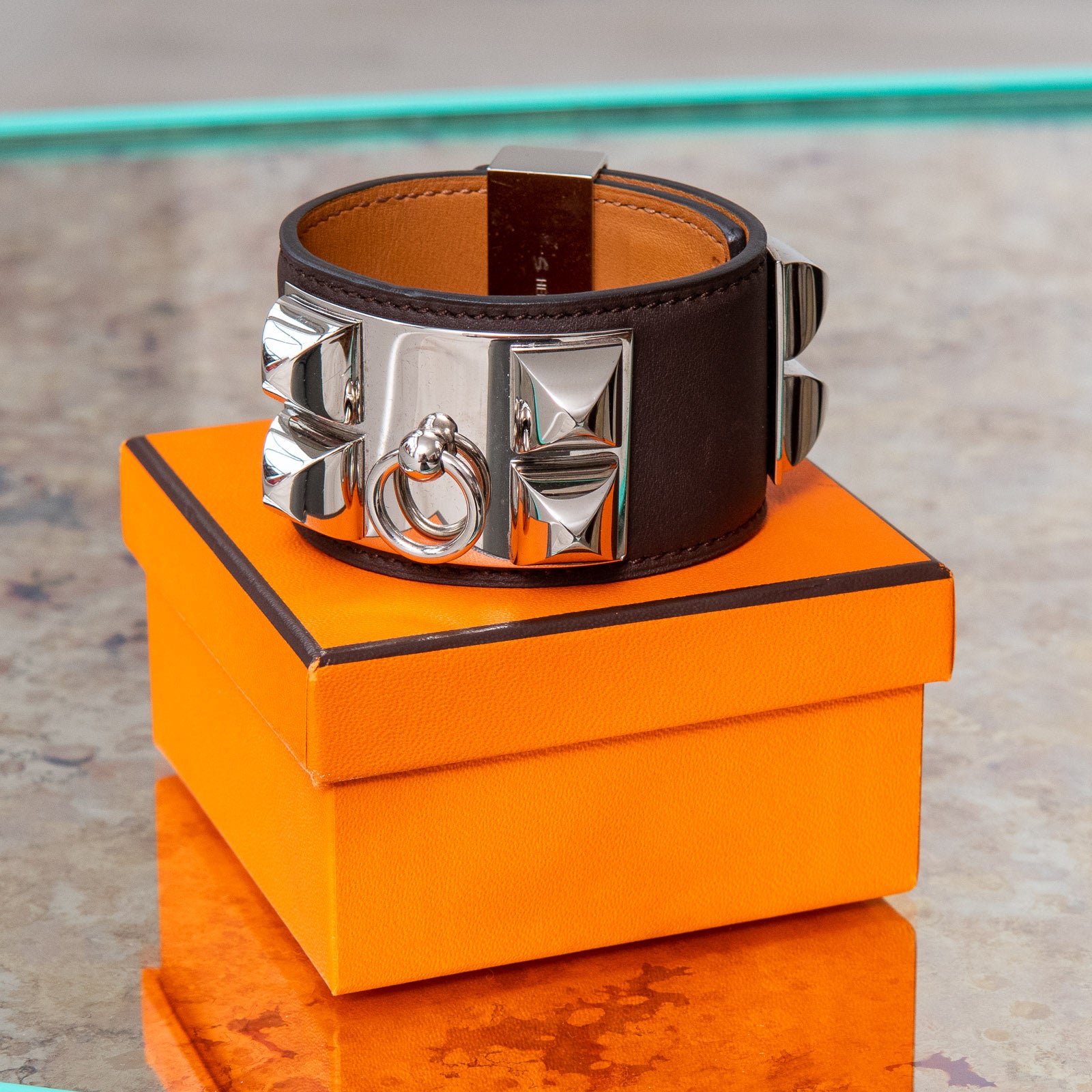 Hermes leather hot sale bracelet orange