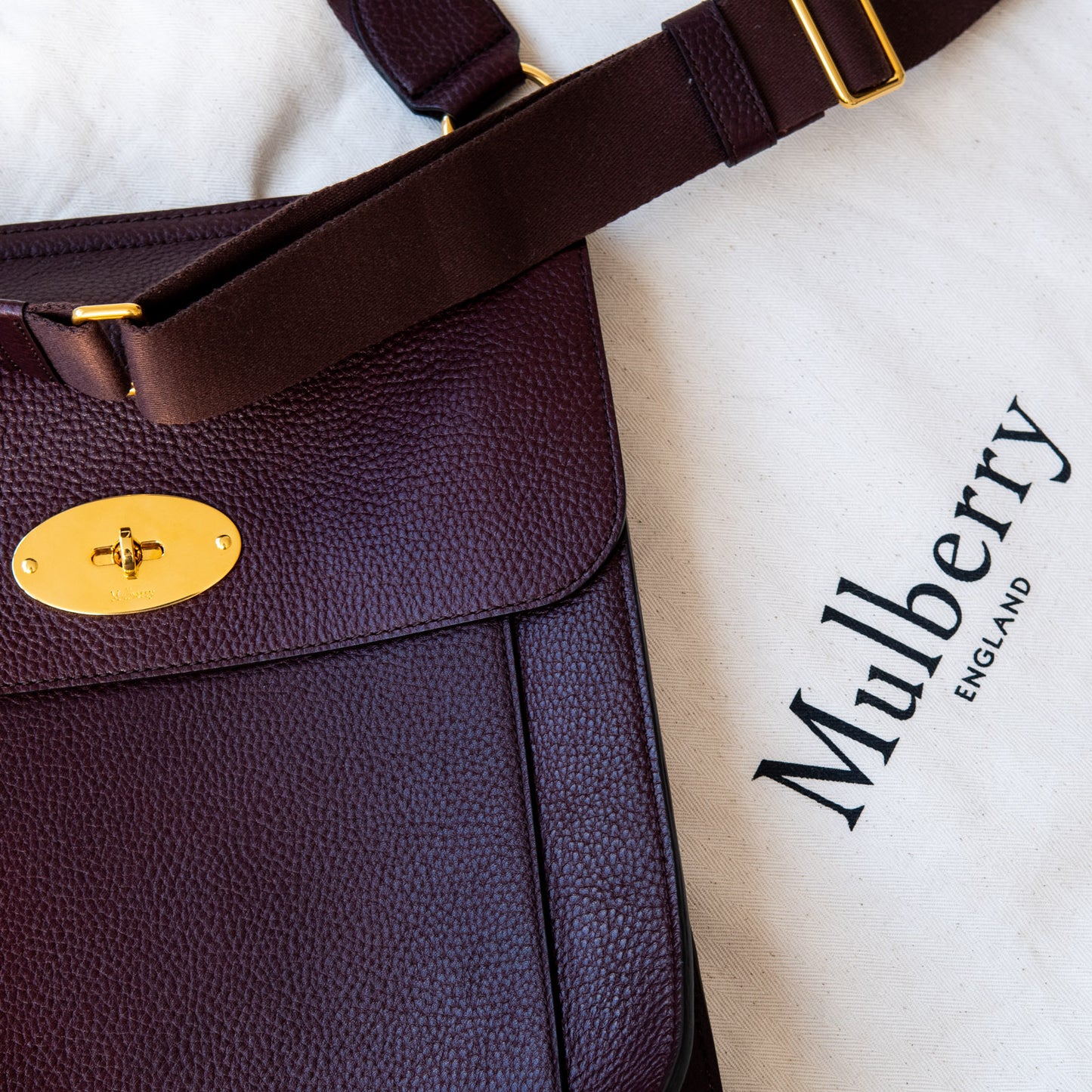 Mulberry Antony Oxblood Messenger Bag – EVEYSPRELOVED
