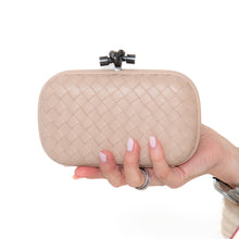  Bottega Veneta Blush Intrecciato Leather Knot Clutch Bag