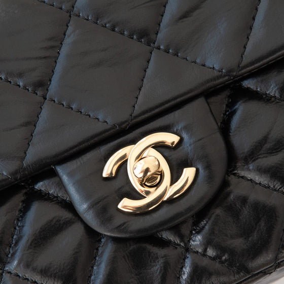 ** UNUSED ** Chanel 23A Clutch Bag Black