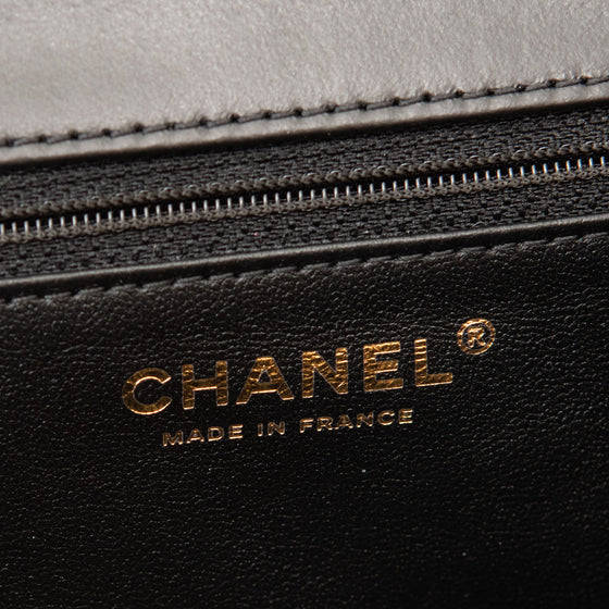 ** UNUSED ** Chanel 23A Clutch Bag Black
