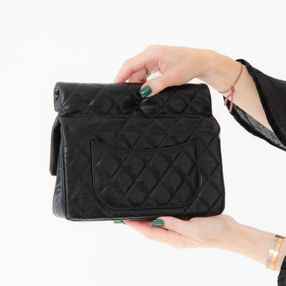 ** UNUSED ** Chanel 23A Clutch Bag Black