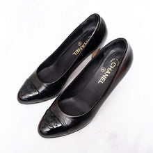 Chanel Black Leather Pumps Patent Toe