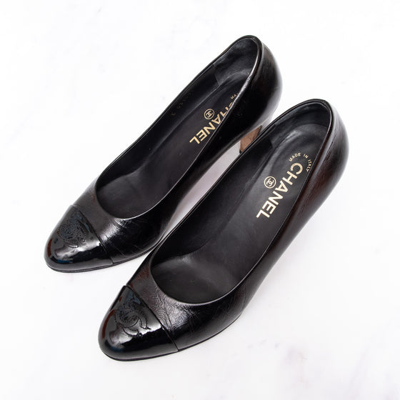 Chanel Black Leather Pumps Patent Toe