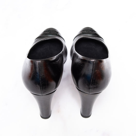 Chanel Black Leather Pumps Patent Toe