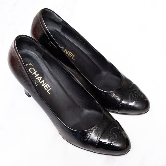 Chanel Black Leather Pumps Patent Toe