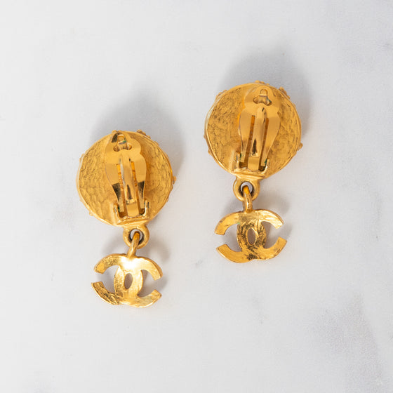 Chanel Vintage Cabochon Pearl CC  Drop Clip On Earrings