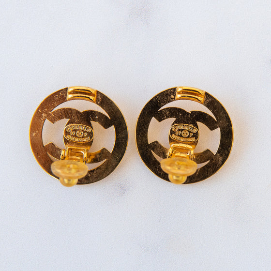 Chanel Vintage 1997 CC Turn Lock Clip On Earrings
