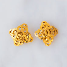  Chanel Vintage 97P Coco Mark Diamond Shape Gold Plated Clip On Earrings