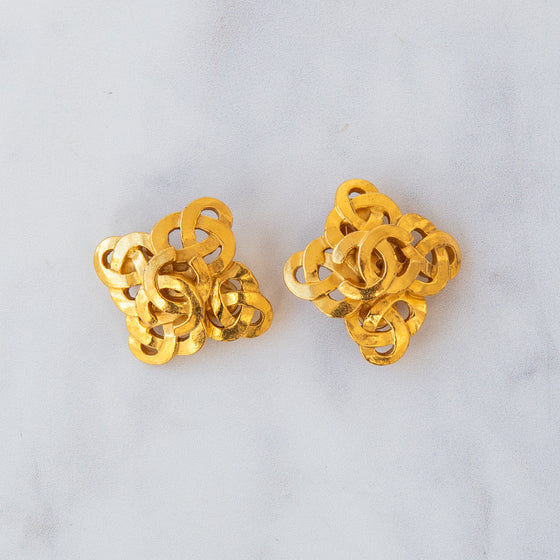 Chanel Vintage 97P Coco Mark Diamond Shape Gold Plated Clip On Earrings