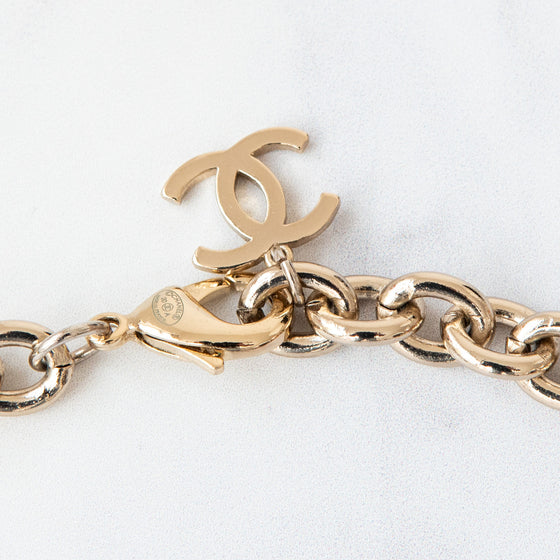 Chanel Strass and Pale Gold Metal CC Heart Necklace 2020