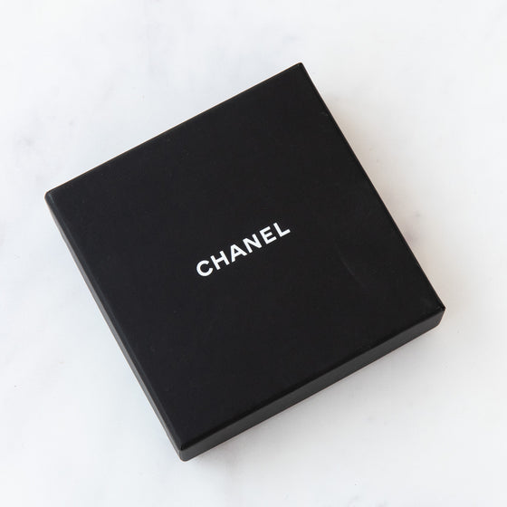 Chanel Strass and Pale Gold Metal CC Heart Necklace 2020