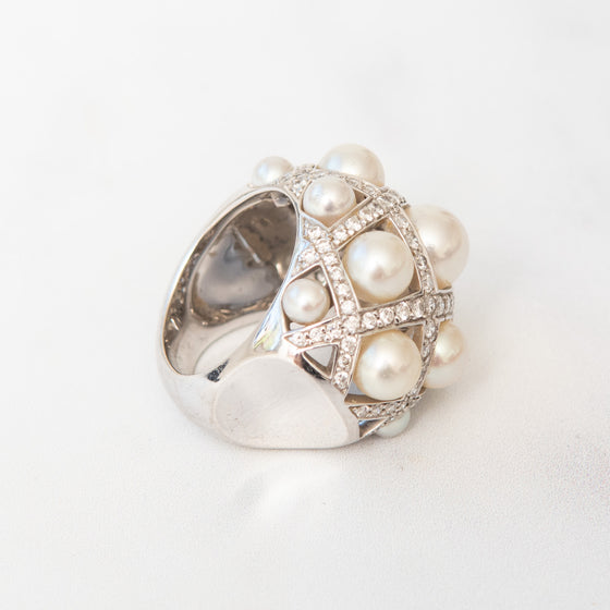 Chanel White Gold Pearls And `Diamonds Baroque Ring