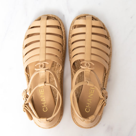 Chanel 2024 Beige Leather Interlocking CC Logo Espadrilles