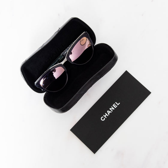 Chanel  Chain Link Detail  Sunglasses