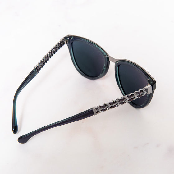 Chanel  Chain Link Detail  Sunglasses