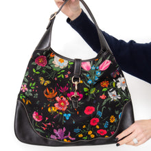  Gucci Jackie Floral Canvas Shoulder Bag