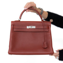  Hermes Kelly 32 Bag In Brique 2004