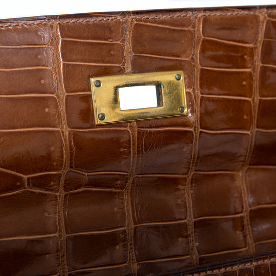 Hermes Vintage Kelly 28 Miel Crocodile Bag