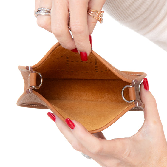 **UNUSED** Hermes Gold Mini Evelyne 16 Amazone Bag 2025