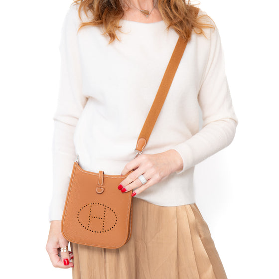 **UNUSED** Hermes Gold Mini Evelyne 16 Amazone Bag 2025