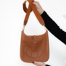  Hermes Gold Evelyne 29 Crossbody Bag