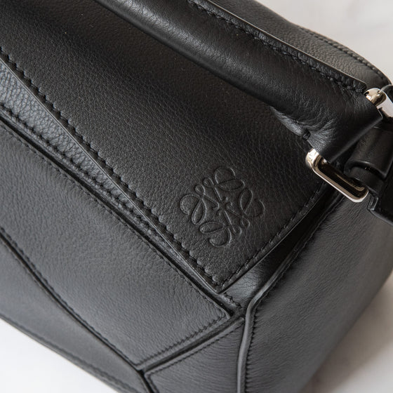 Loewe Black Puzzle Medium Leather Shoulder Bag