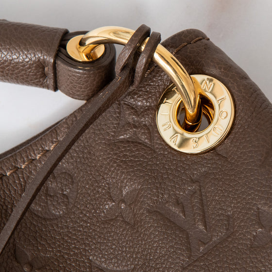 Louis Vuitton LV Monogram Artsy MM Bag