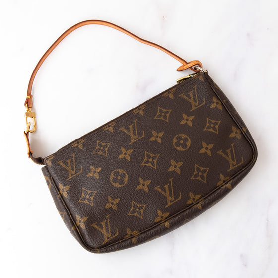Louis Vuitton Monogram Pochette Accessoires Handbag