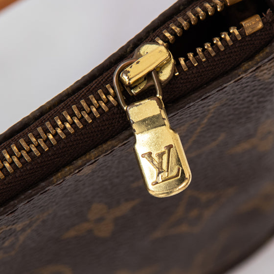 Louis Vuitton Monogram Pochette Accessoires Handbag