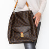 Louis Vuitton Metis Hobo Monogram Bag