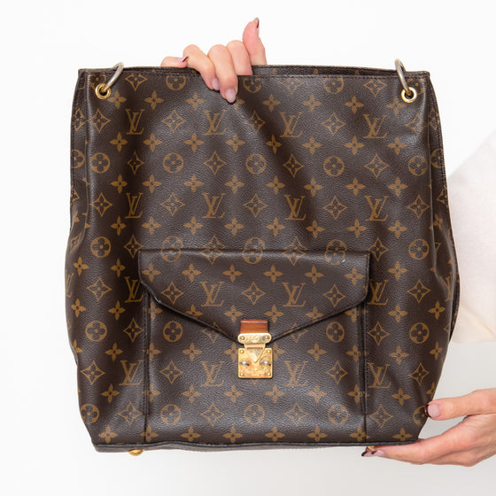 Louis Vuitton Metis Hobo Monogram Bag