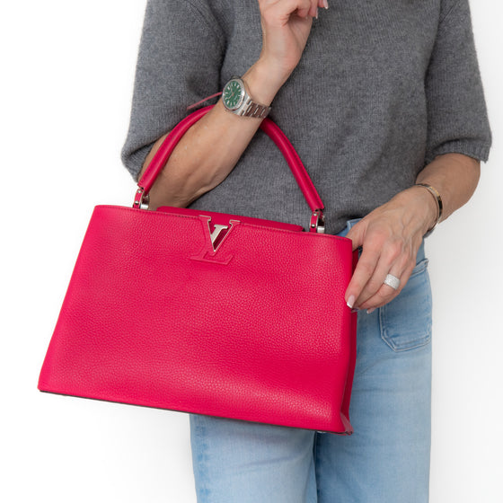 Louis Vuitton Capucines MM Fuchsia Taurillon Bag
