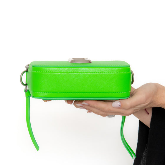 Marc Jacobs The Utility Snapshot Apple Green Bag