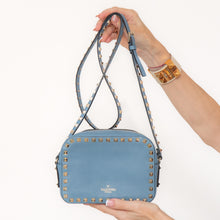  Valentino Garavani Rockstud Baby Blue Leather Camera Crossbody Bag