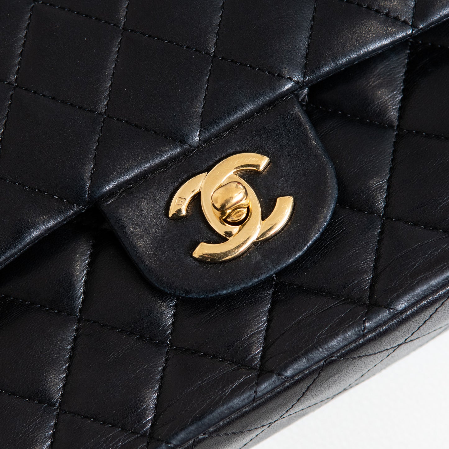 Chanel Black Medium Double Flap Bag - EVEYSPRELOVED