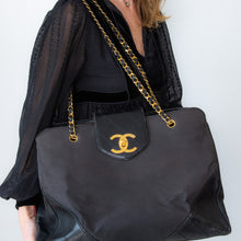  Chanel Vintage Black Supermodel Tote Bag