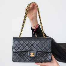 Chanel Vintage Black Medium Classic Double Flap Bag