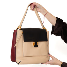  Chloé Amelia Cream Leather Shoulder Bag