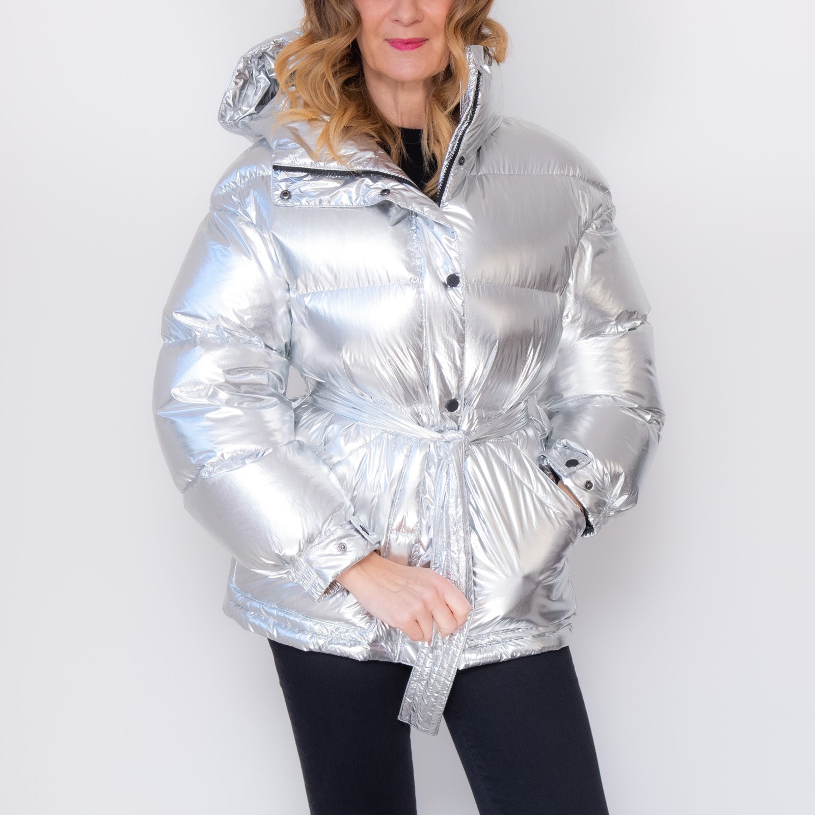 Perfect Moment Silver Foil Over Size Parka Size Small - EVEYSPRELOVED